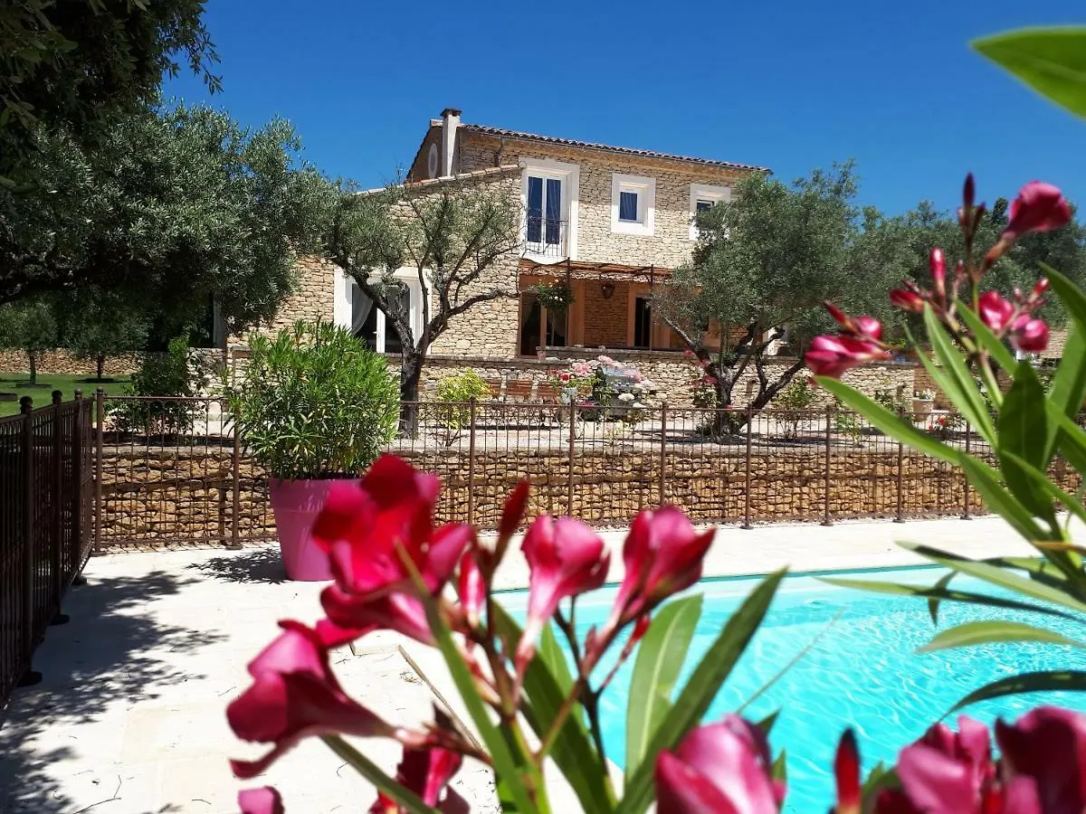 Hébergement de vacances l 'oliveraie Gordes France